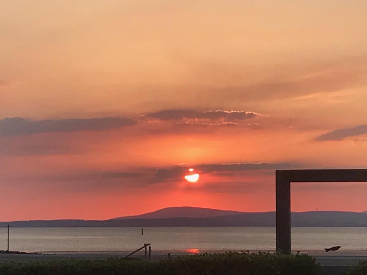 The Berkeley Morecambe Bagian luar foto